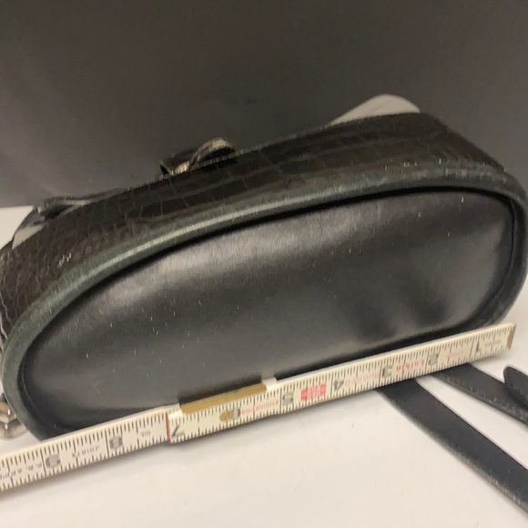 BRIGHTON Leather Vinyl Drawstring Backpack Purse - Picture 9 of 16